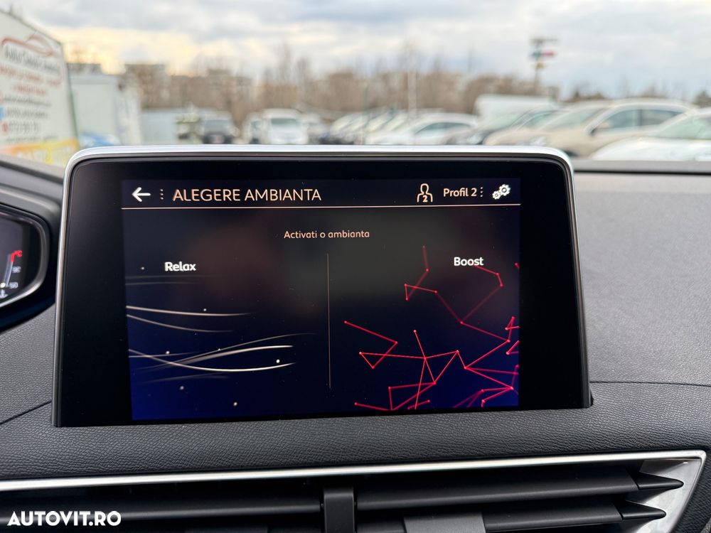 Peugeot 3008 1.2 PureTech Turbo S&S EAT6 GT-Line - 19