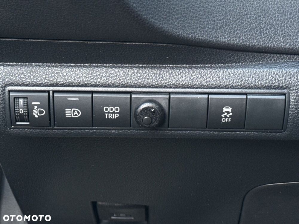Toyota Corolla 2.0 Hybrid Comfort - 21