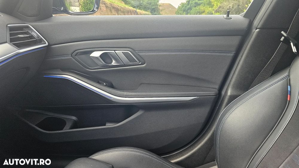 BMW Seria 3 320d xDrive AT M Sport - 19
