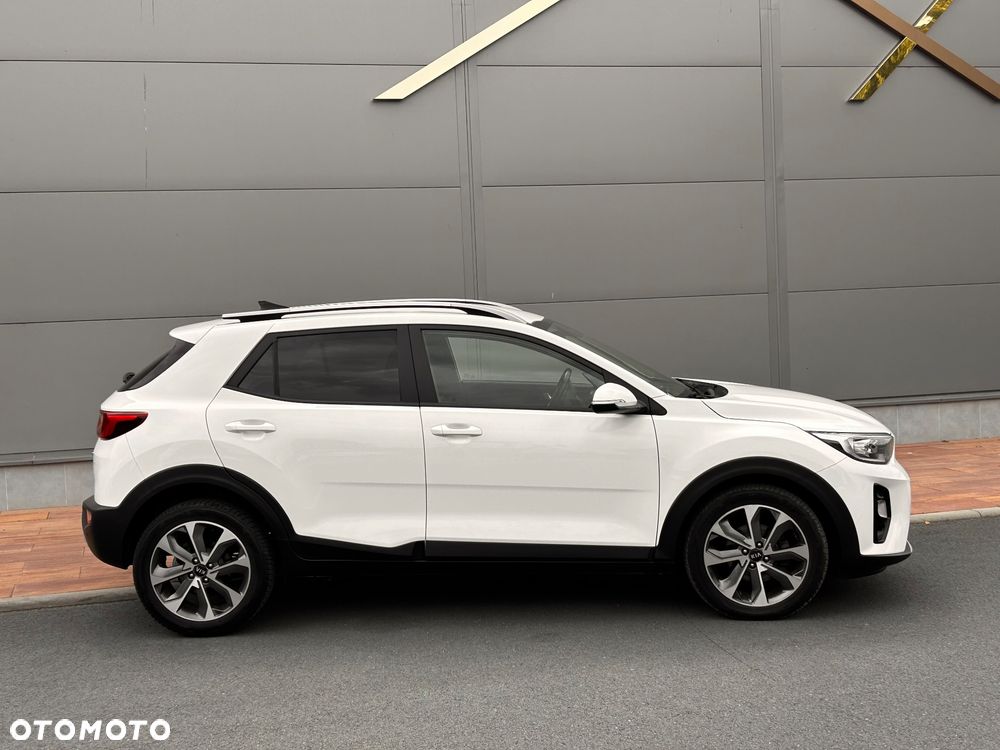 Kia Stonic - 22