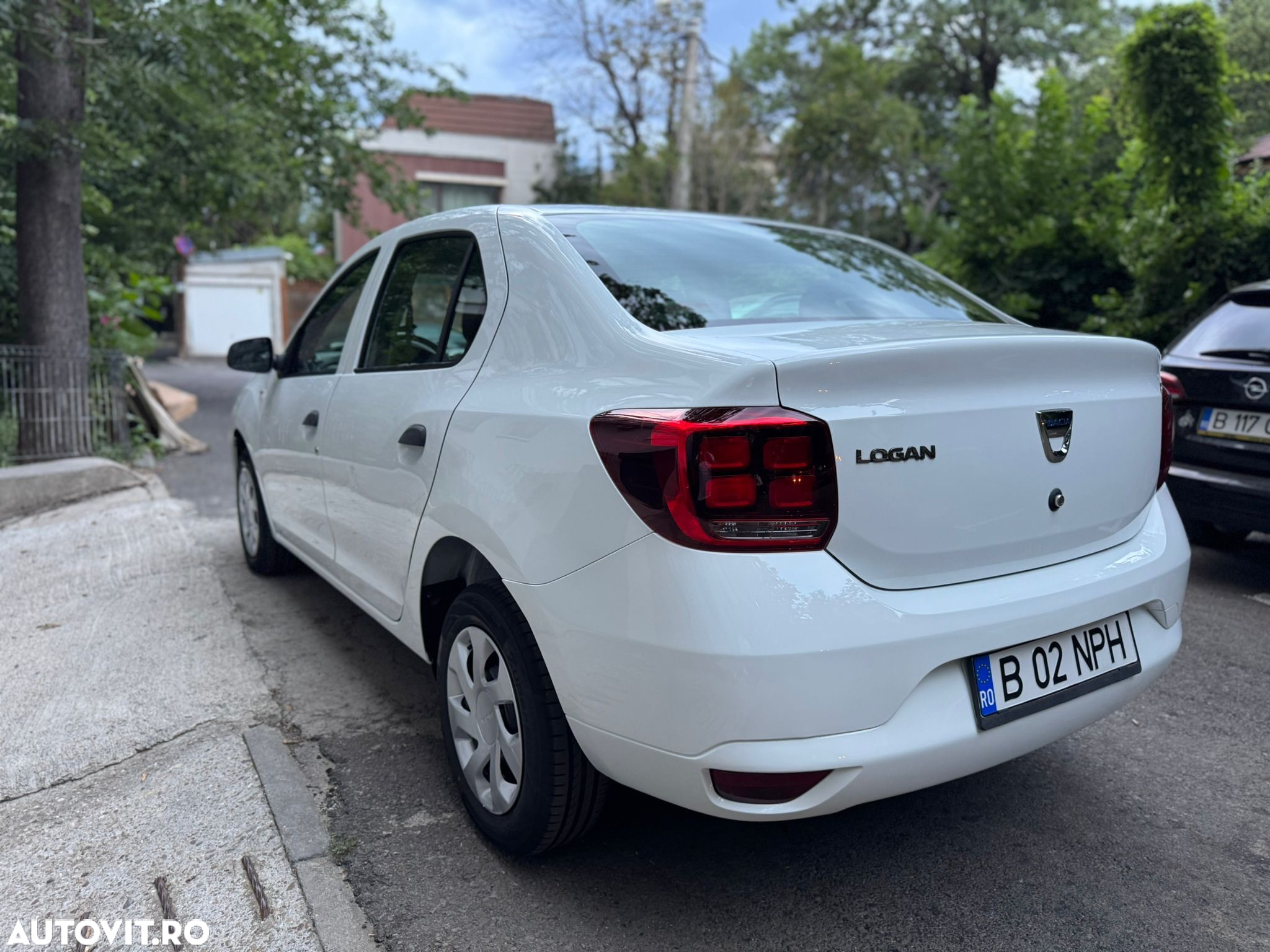 Dacia Logan - 3