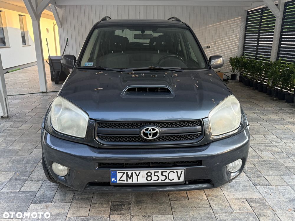 Toyota RAV4 2.0 D-4D 4x4 - 2