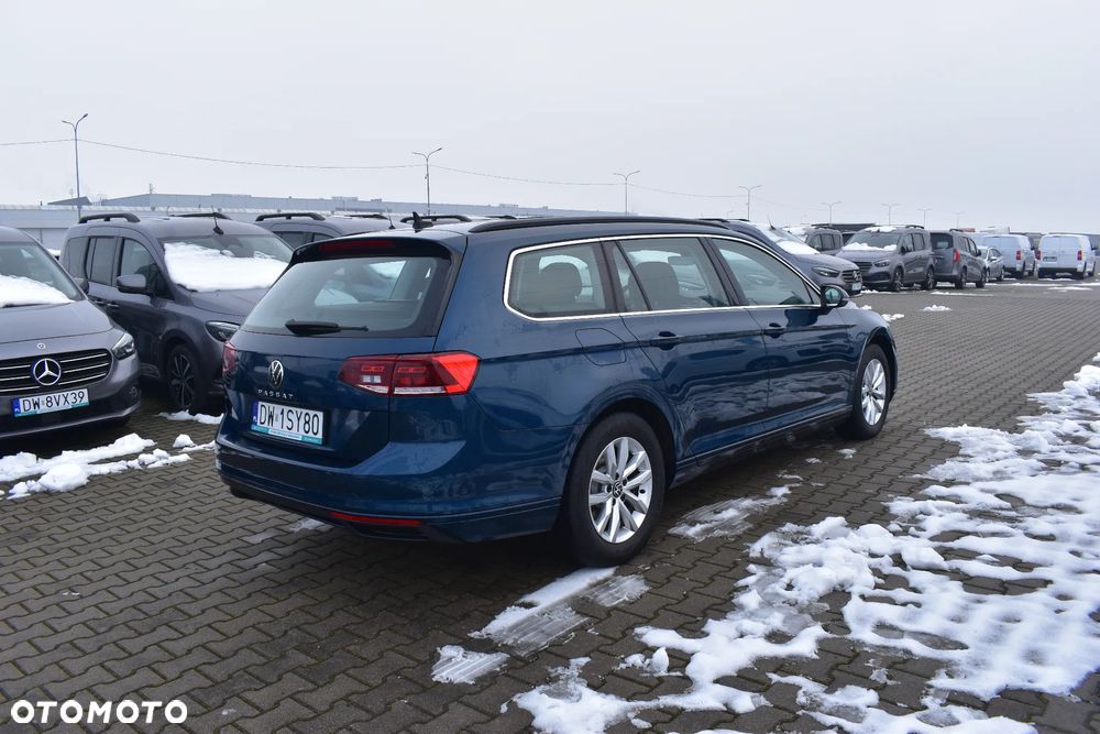 Volkswagen Passat Variant 2.0 TDI EVO Business DSG - 6