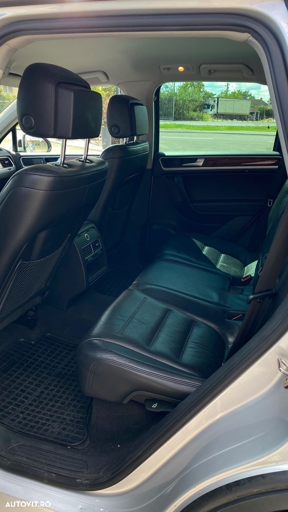 Volkswagen Touareg - 8