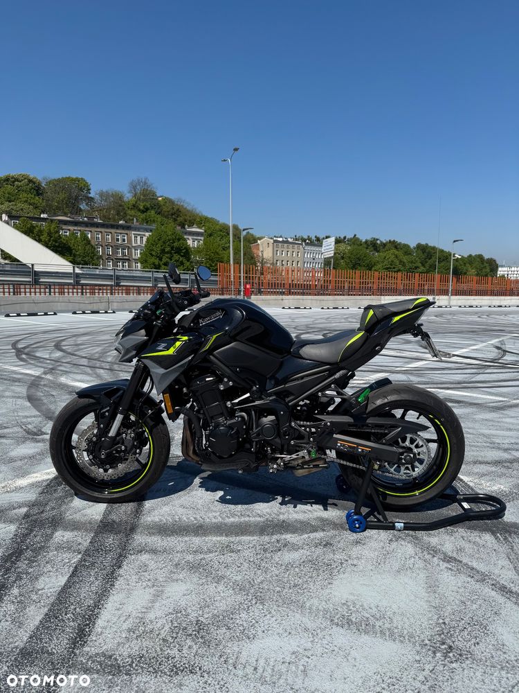 Kawasaki Z 900 - 1