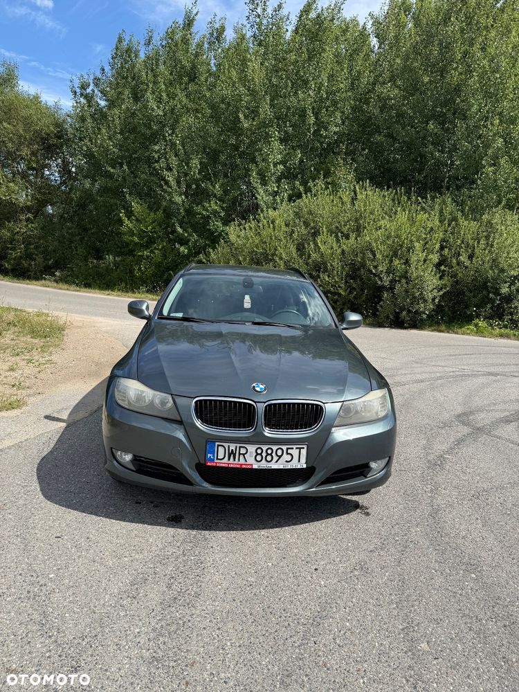 BMW Seria 3 - 1