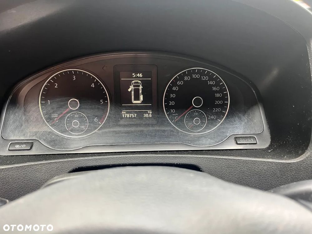 Volkswagen Transporter - 7