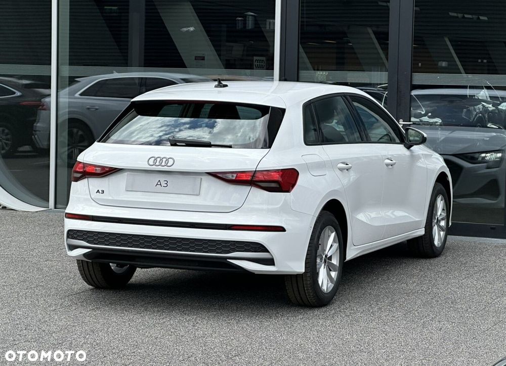 Audi A3 Sportback - 7