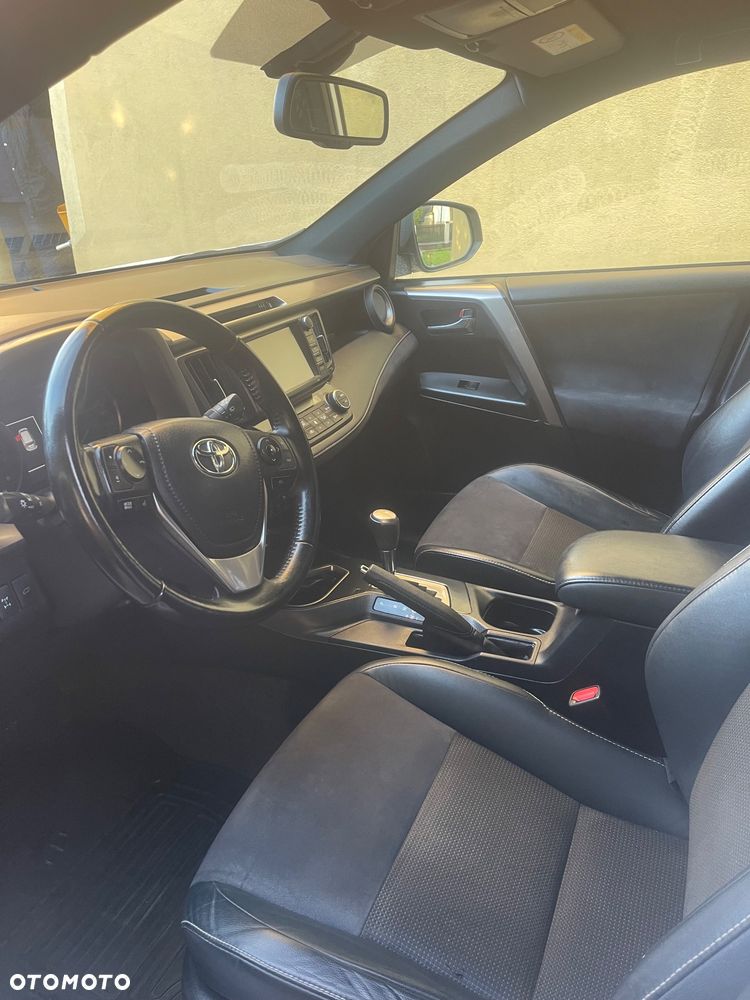 Toyota RAV4 2.0 Prestige 4x4 MS - 32