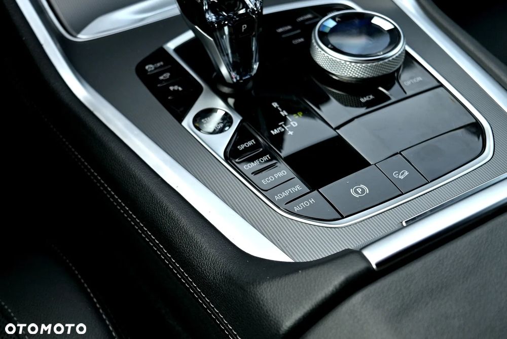 BMW X6 xDrive30d mHEV - 20