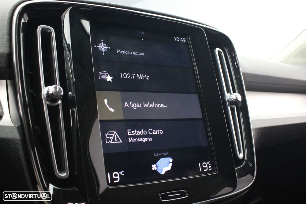 Volvo XC 40 1.5 T2 Momentum - 16