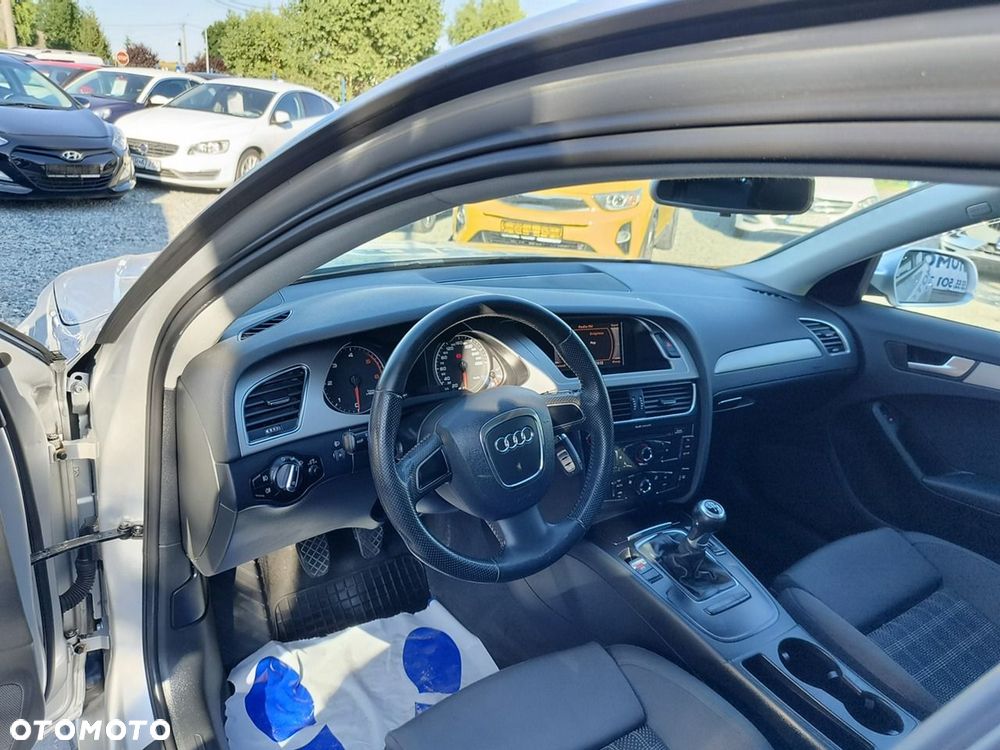 Audi A4 Avant 2.0 TDI DPF Ambition - 11