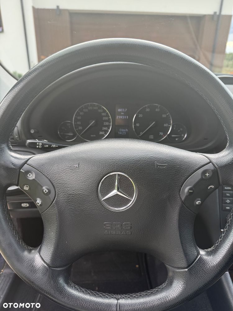 Mercedes-Benz Klasa C 200 T Kompressor Elegance - 18