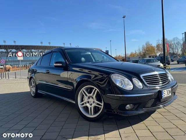 Mercedes-Benz Klasa E 55 AMG - 2