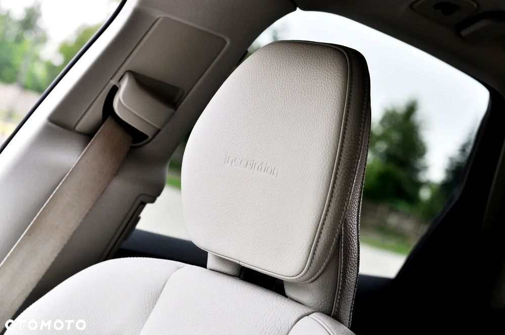 Volvo XC 60 D4 Inscription - 19