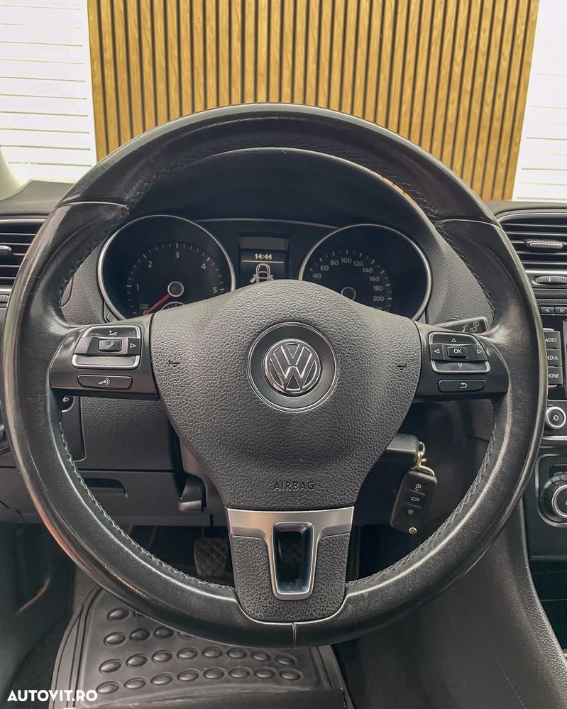 Volkswagen Golf 2.0 TDI BlueMotion Technology Highline - 8