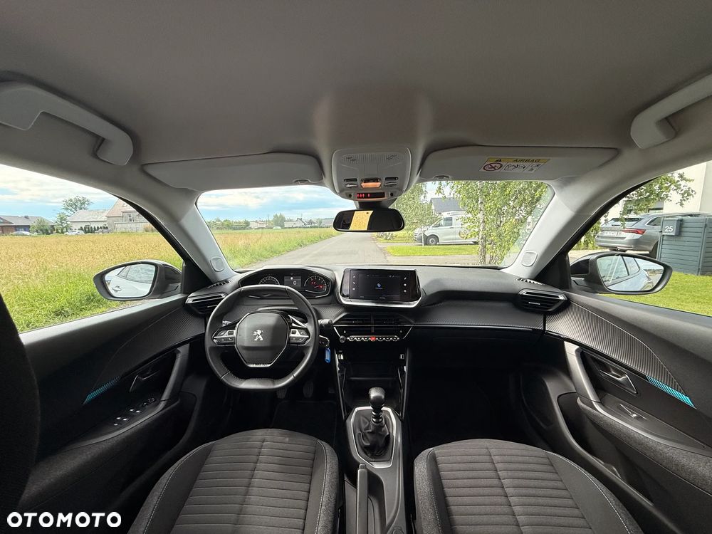 Peugeot 2008 1.2T Style S&S - 27