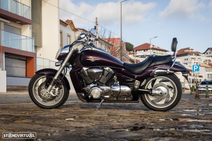 Suzuki Intruder - 22