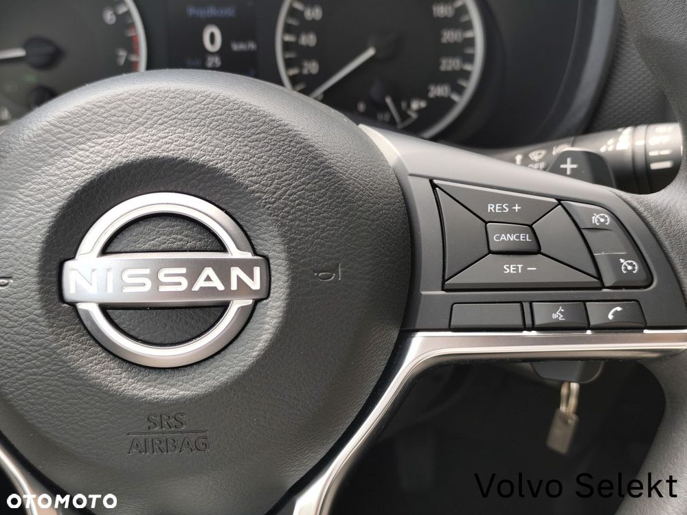 Nissan Juke - 23