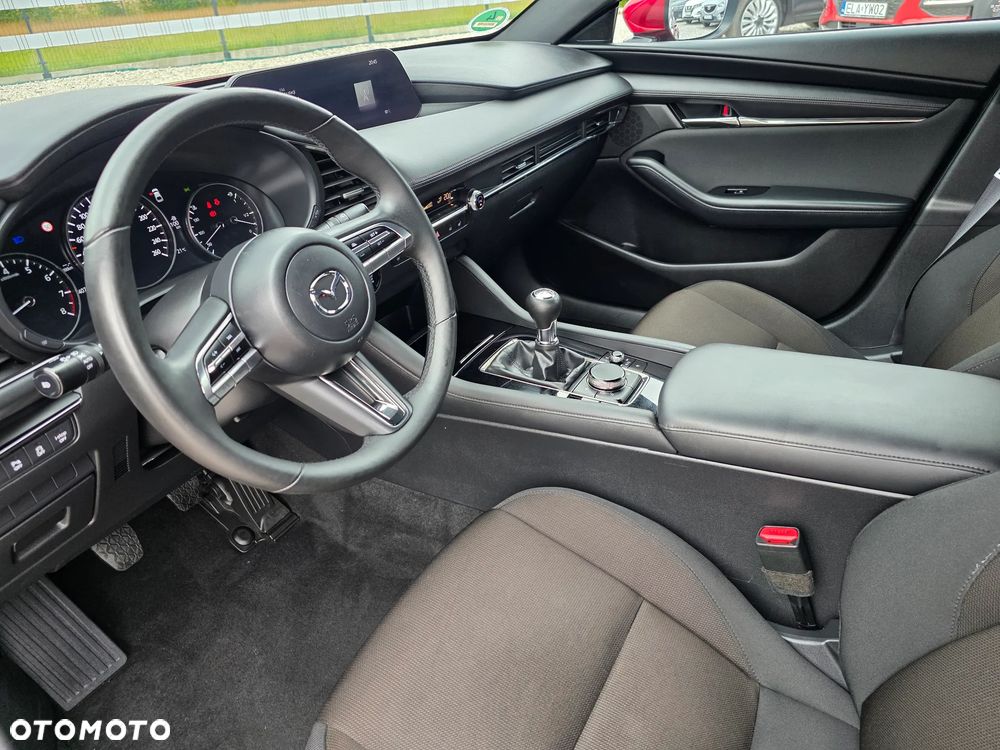 Mazda 3 SKYACTIV-G 2.0 M-Hybrid SELECTION - 18