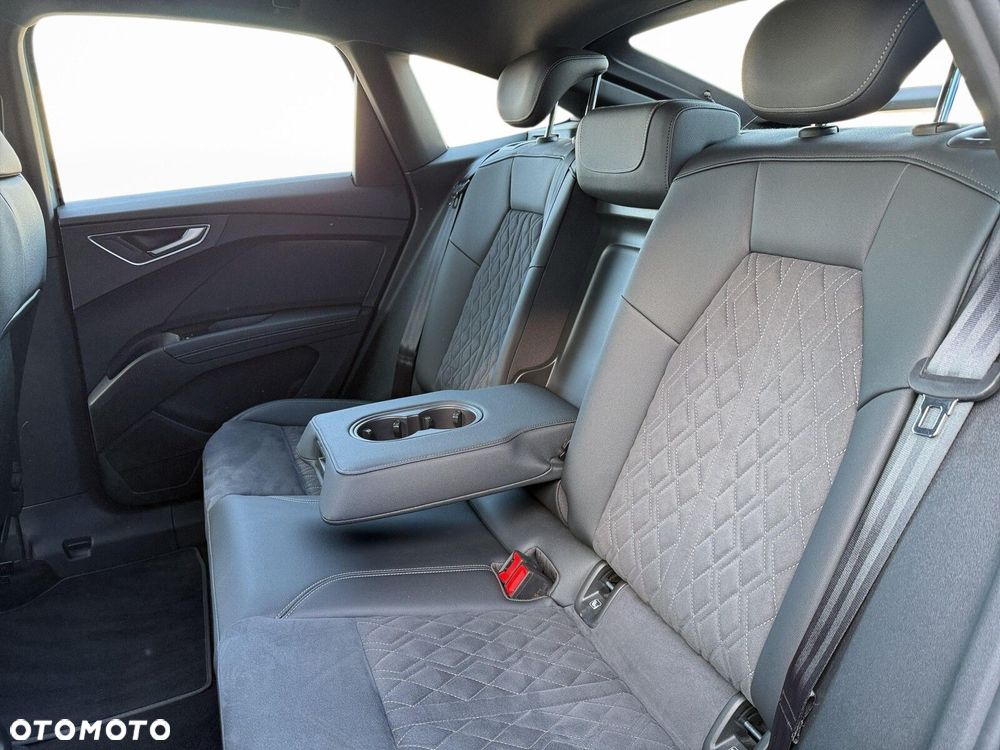 Audi Q4 Sportback e-tron - 31