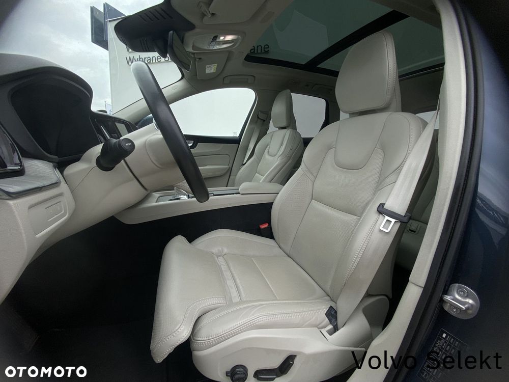 Volvo XC 60 - 12