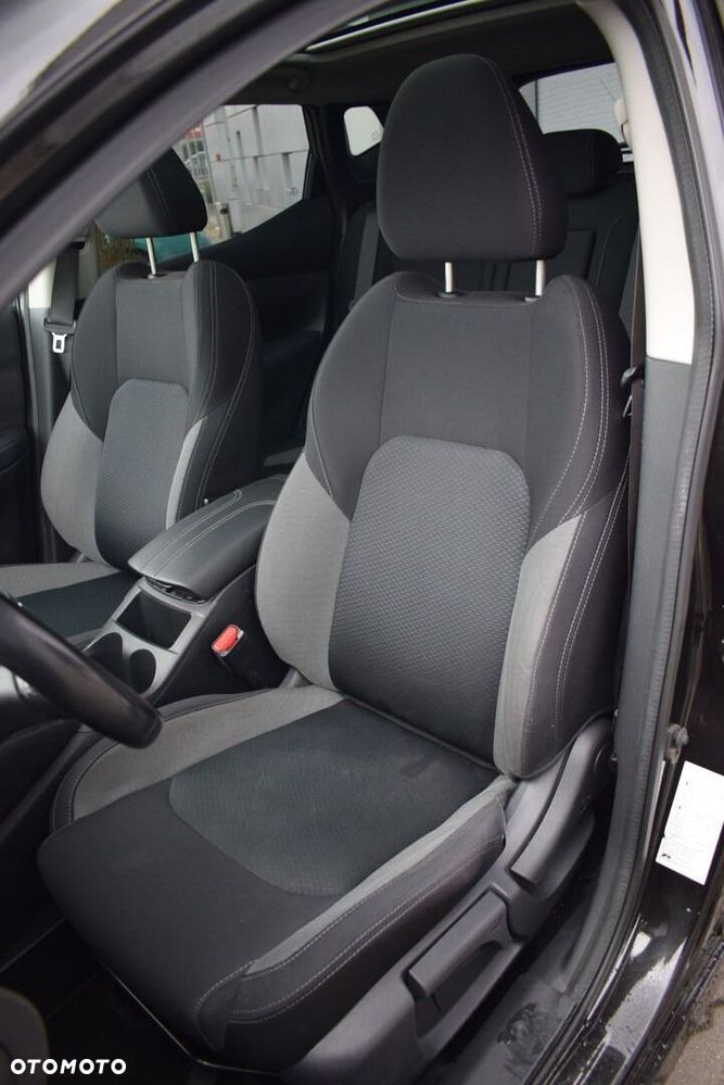 Nissan Qashqai 1.3 DIG-T N-Connecta EU6d - 9