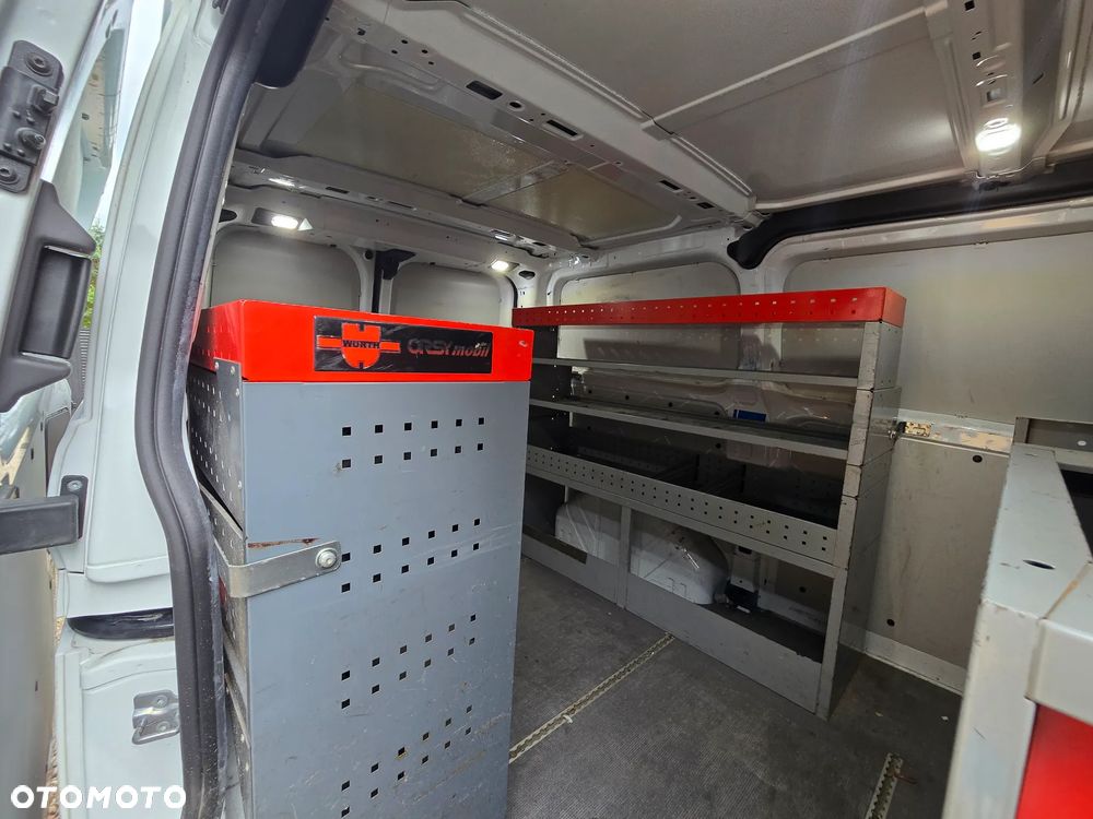 Ford Transit Custom - 28