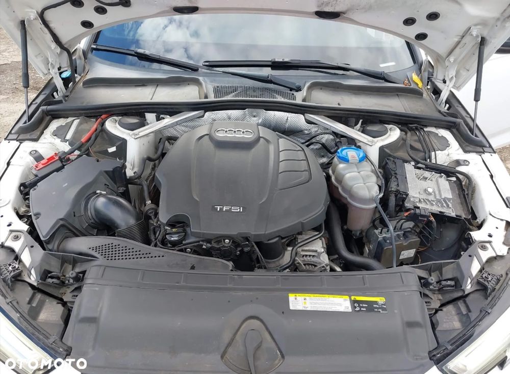 Audi A4 Limousine - 13