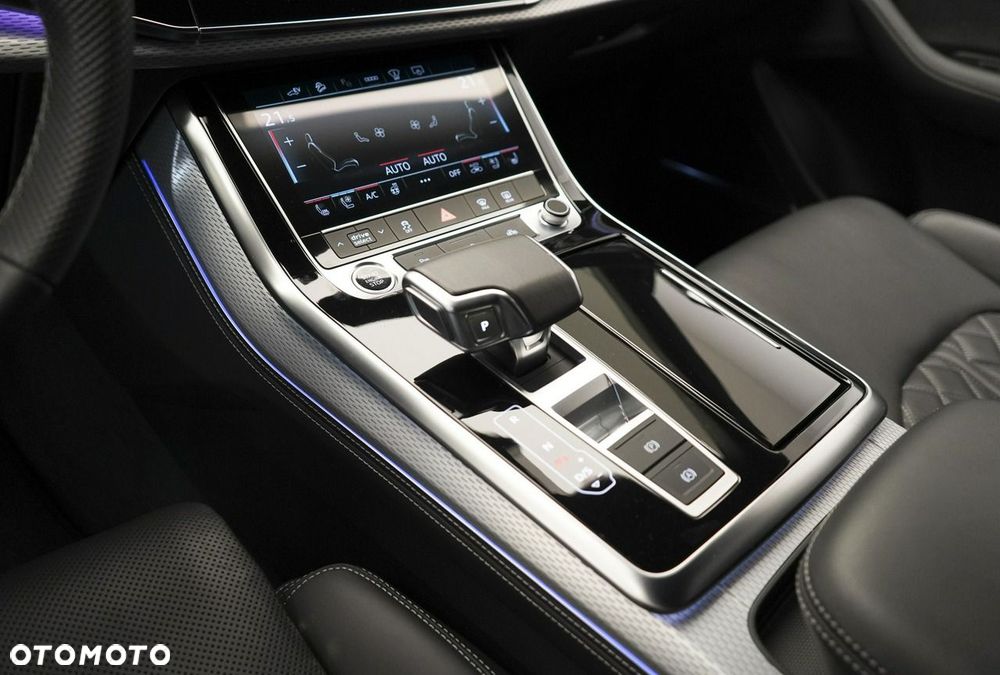 Audi Q8 - 21