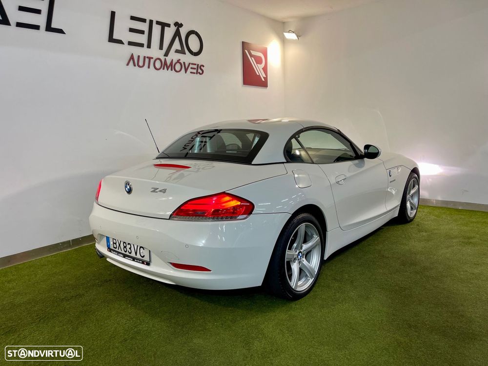 BMW Z4 23 i - 22