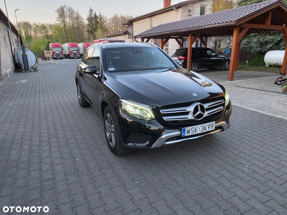 Mercedes-Benz GLC - 1