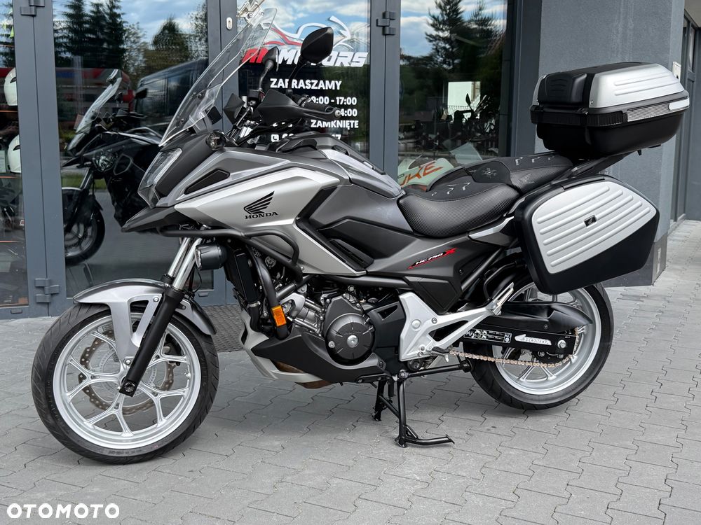 Honda NC - 28