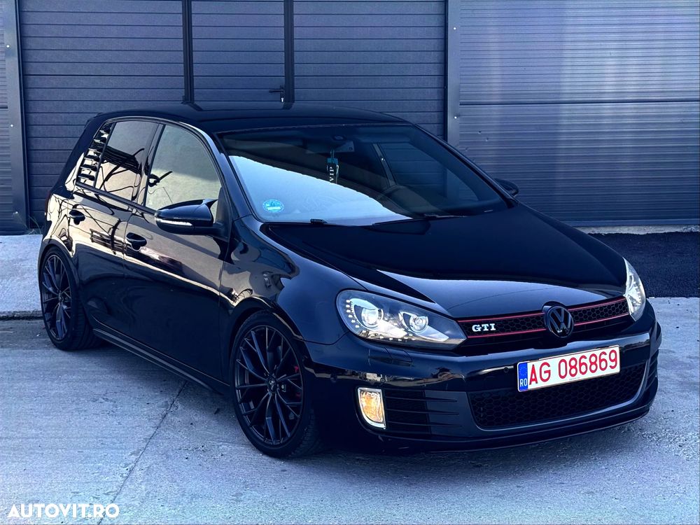 Volkswagen Golf 2.0 GTI - 2