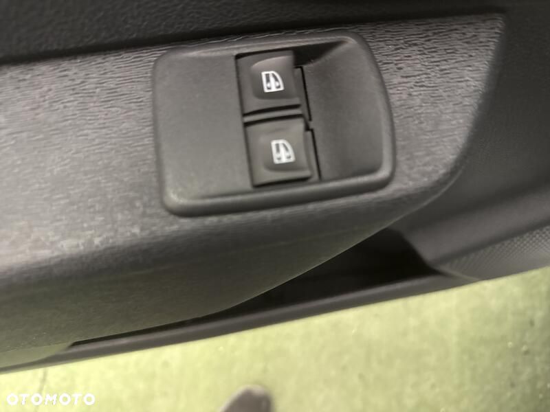 Dacia Dokker 1.5 Blue dCi Laureate - 12