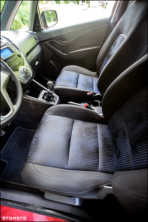 Hyundai ix20 - 31