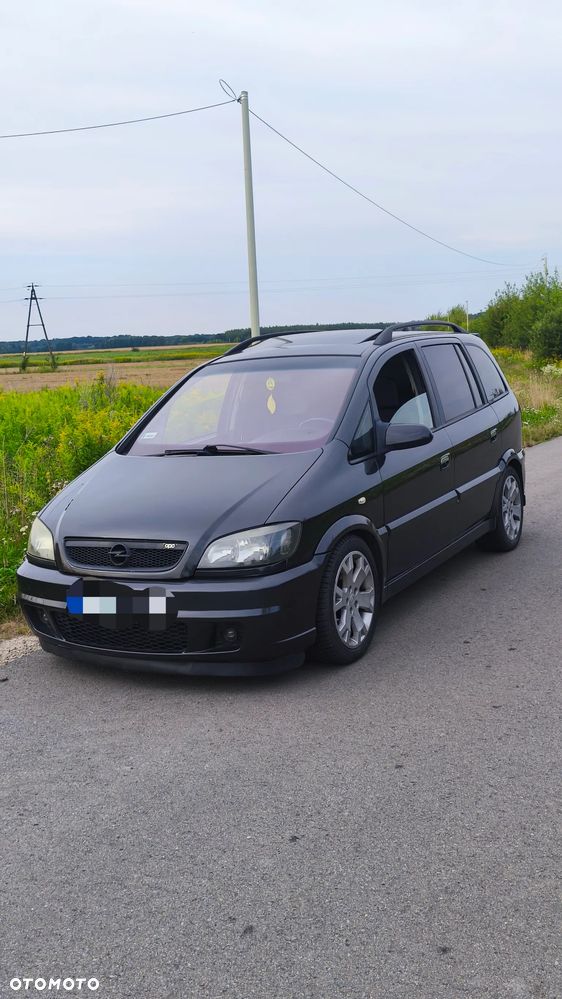 Opel Zafira 2.0 OPC - 1