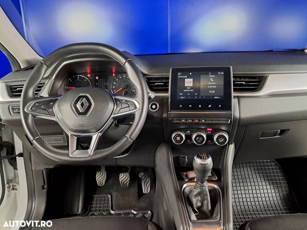 Renault Captur - 3