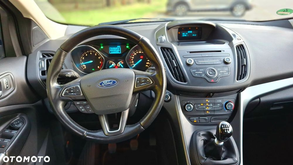 Ford Kuga 1.5 EcoBoost 2x4 Cool & Connect - 10