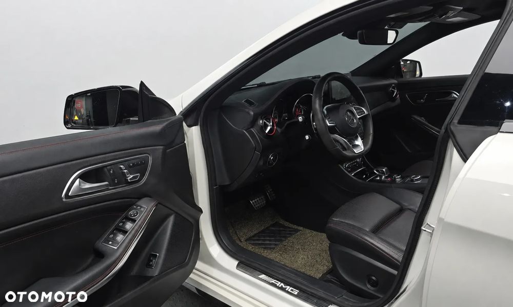Mercedes-Benz CLA AMG 45 4Matic AMG Sp.sh 7G-DCT - 6