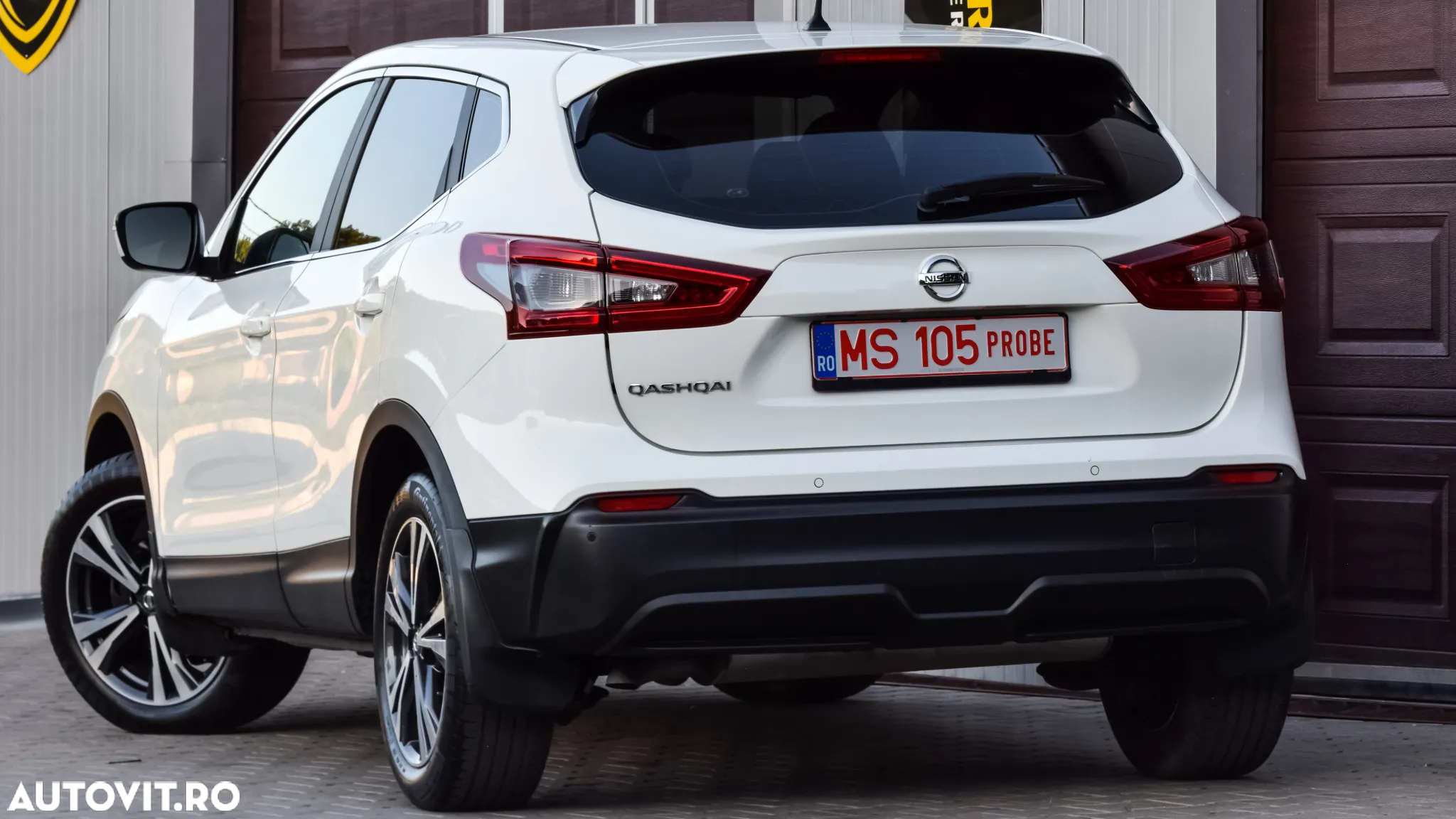 Nissan Qashqai 1.3 DIG-T VISIA - 4
