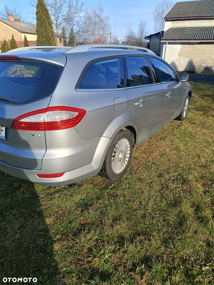 Ford Mondeo - 13