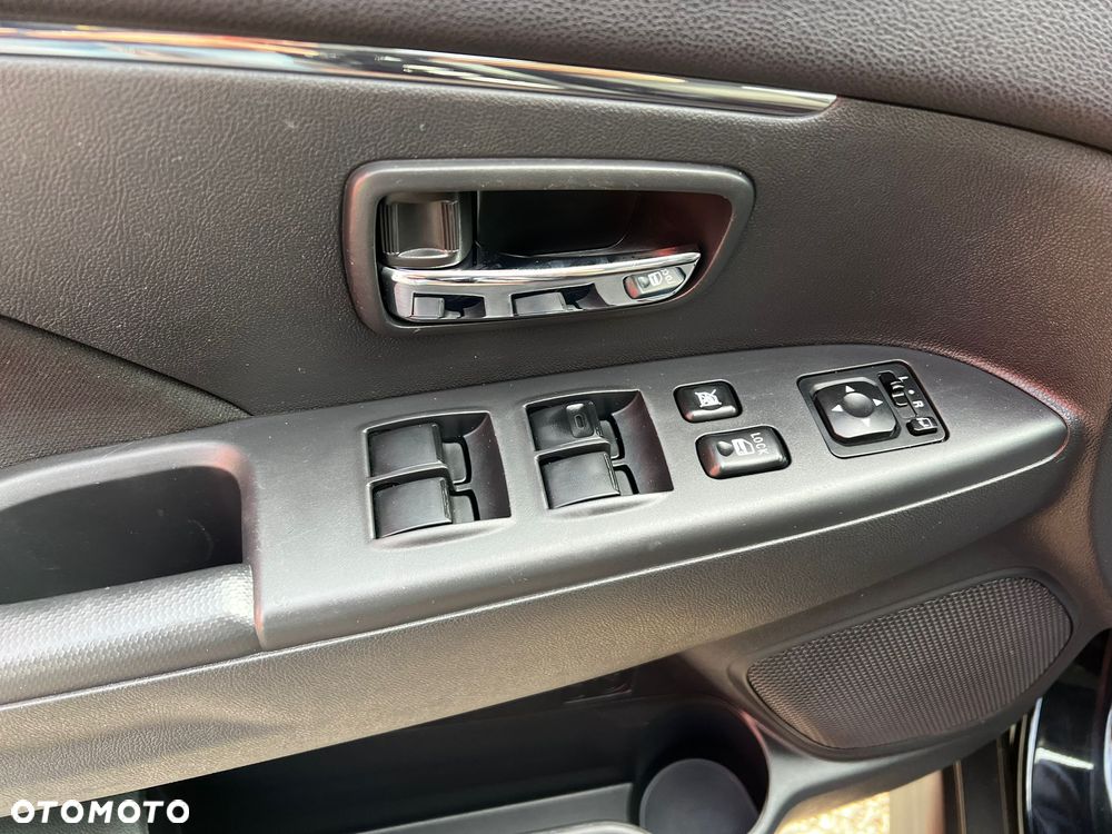 Mitsubishi ASX 1.6 Intense Plus Navi Blue Edition - 17