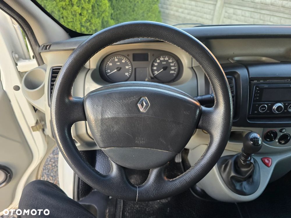 Renault TRAFIC - 18