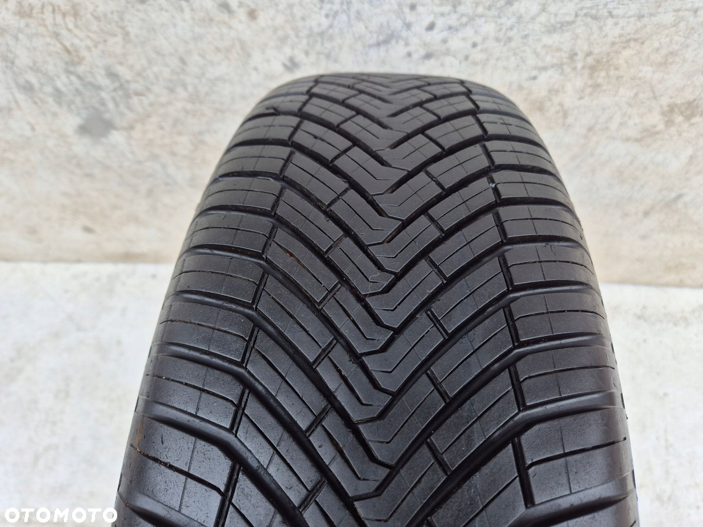 Continental AllSeasonContact 215/65R17 99 H 3PMSF 7mm. - 3