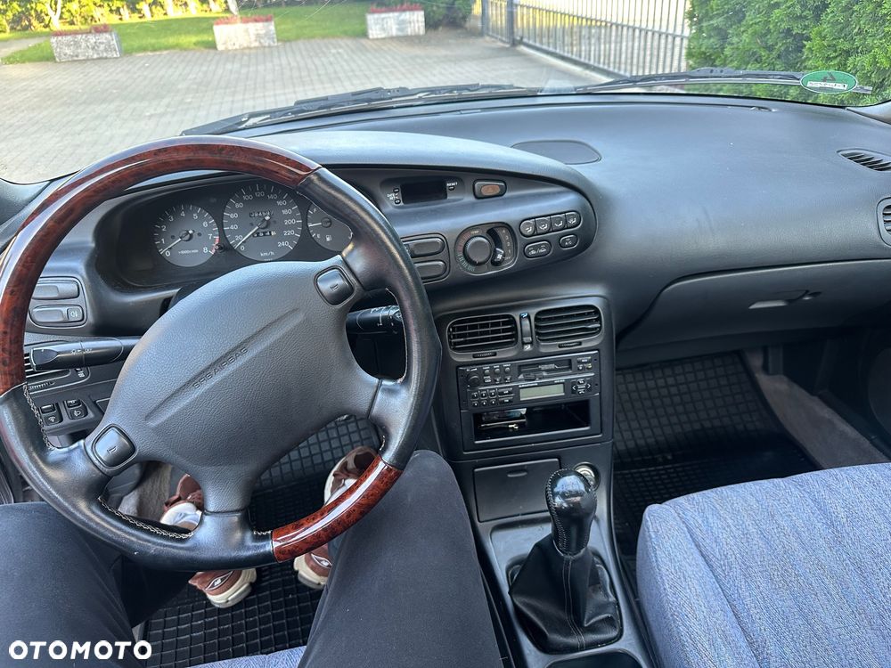 Mazda Xedos 2.0 - 5
