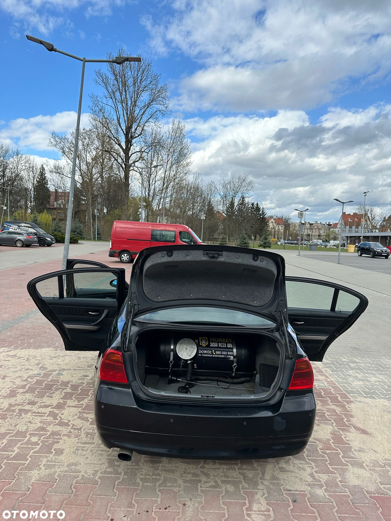 BMW Seria 3 318i - 15