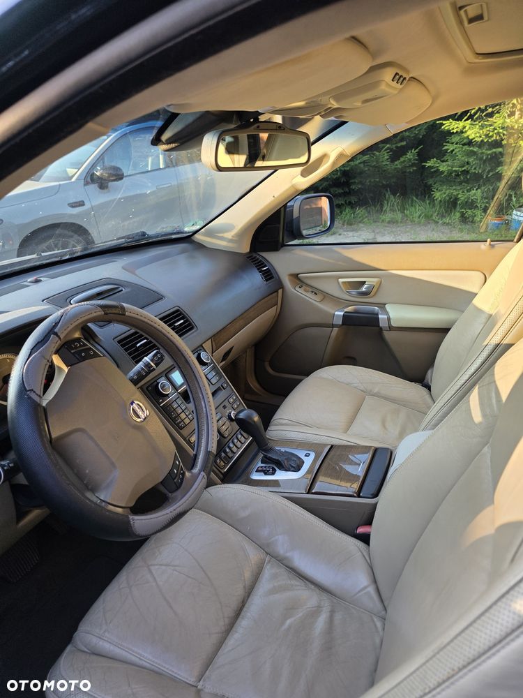 Volvo XC 90 - 4