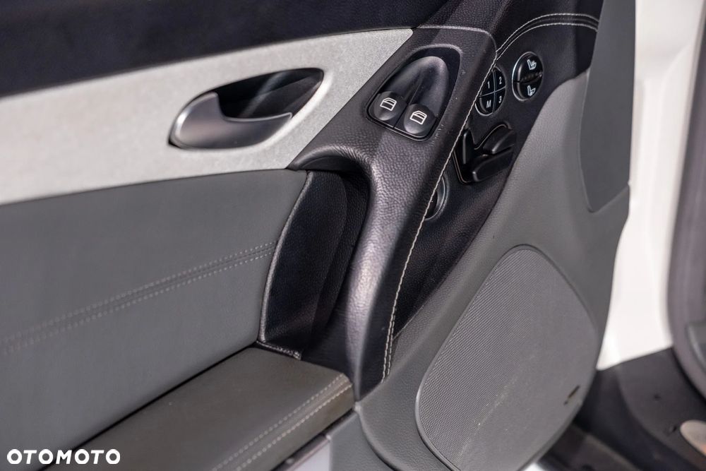 Mercedes-Benz SL 55 AMG - 29