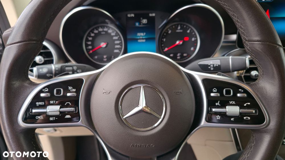 Mercedes-Benz GLC 200 d 4Matic 9G-TRONIC AMG Line - 18